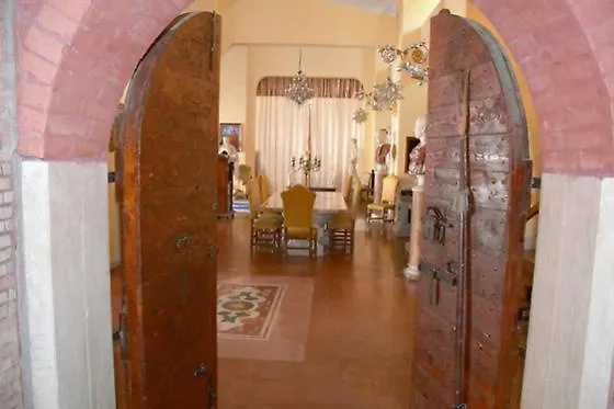 Castello Scandeluzza Acomodação com café da manhã  4*